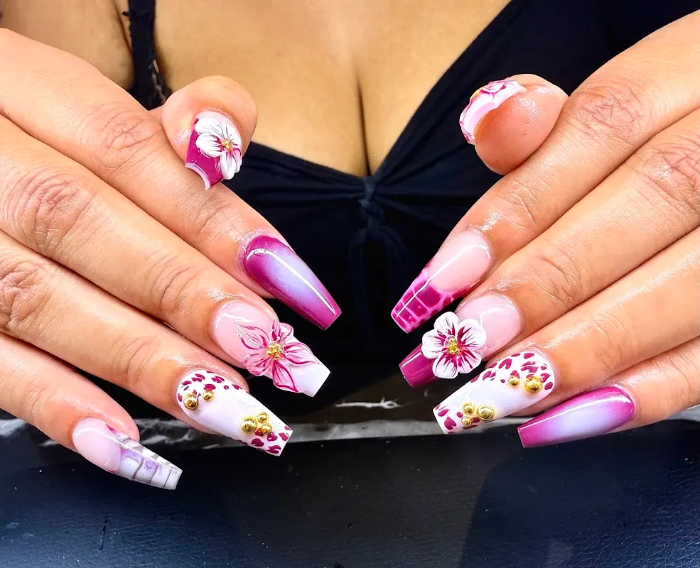 VIP NAIL SPA — Nail salon in New Hudson